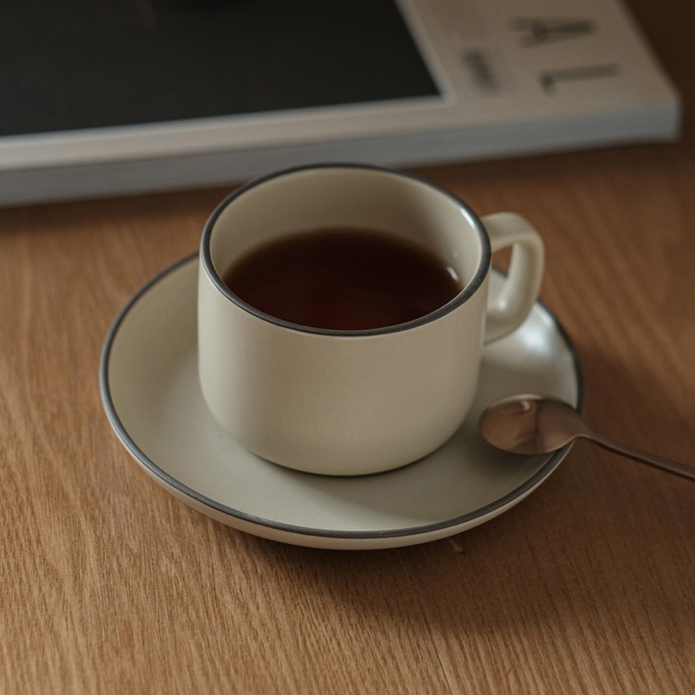 Kaki 黑米咖啡杯碟