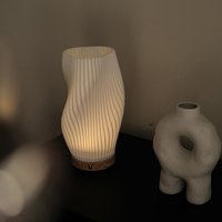 Venus 皺摺檯燈